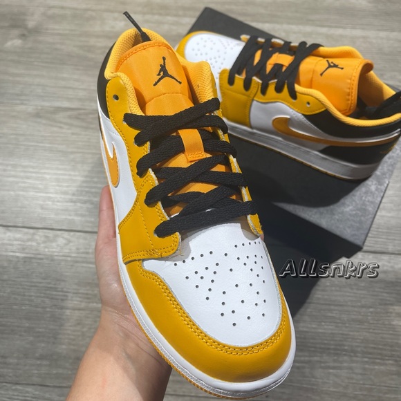 Air Jordan 1 Low GS TAXI 🚕 Shoes Sneakers - Picture 3 of 10
